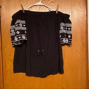 Women’s Old Navy Embroidered Off-The-Shoulder Top
